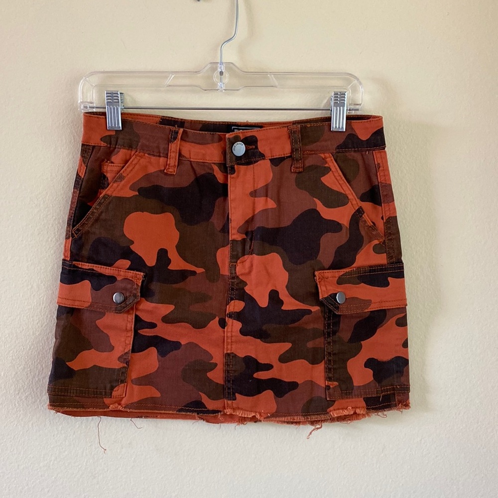 Camo skirt